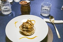 Plato servido en el restaurante Monastrell.