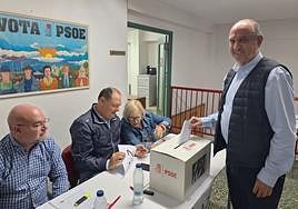 Votación del PSOE para apoyar el pacto de Sánchez con los independentistas.