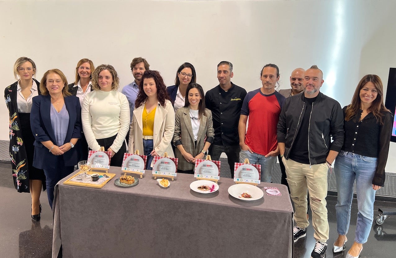Foto de familia del concurso de tapas de Elche.