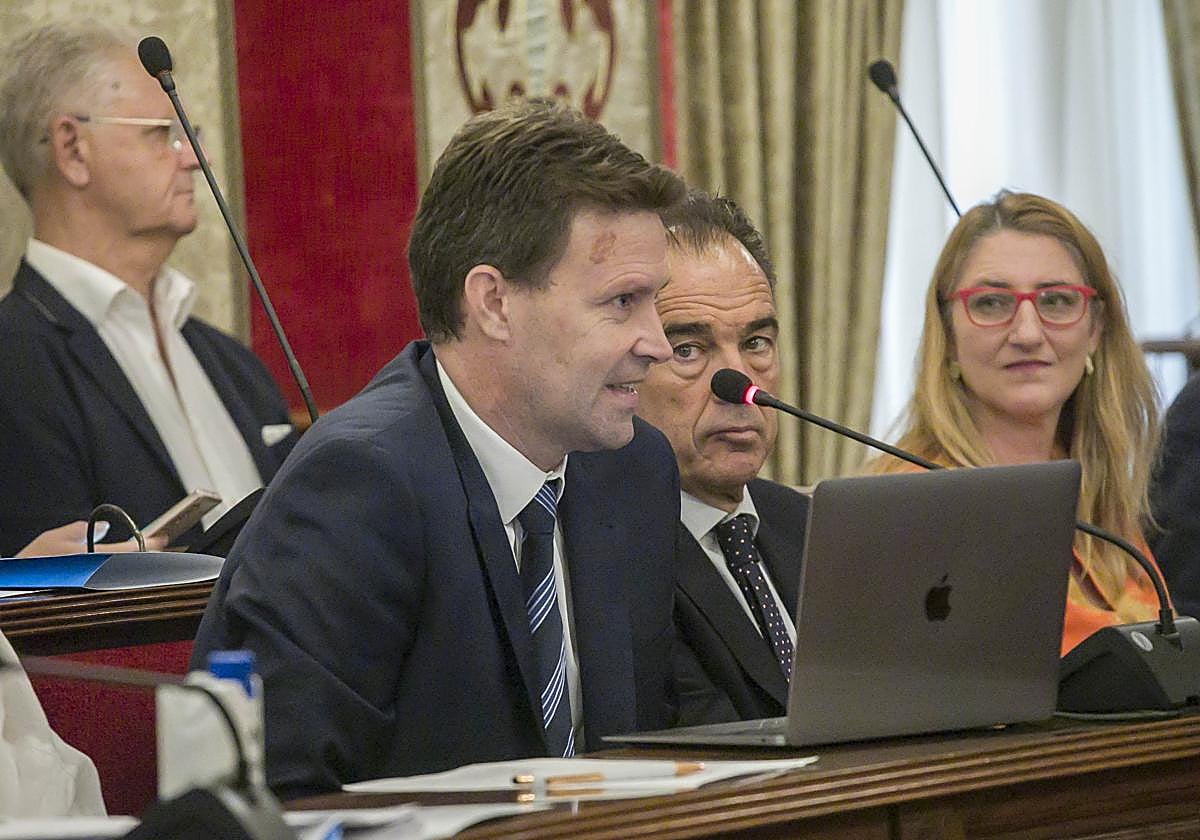 El concejal de Deportes en el Pleno.