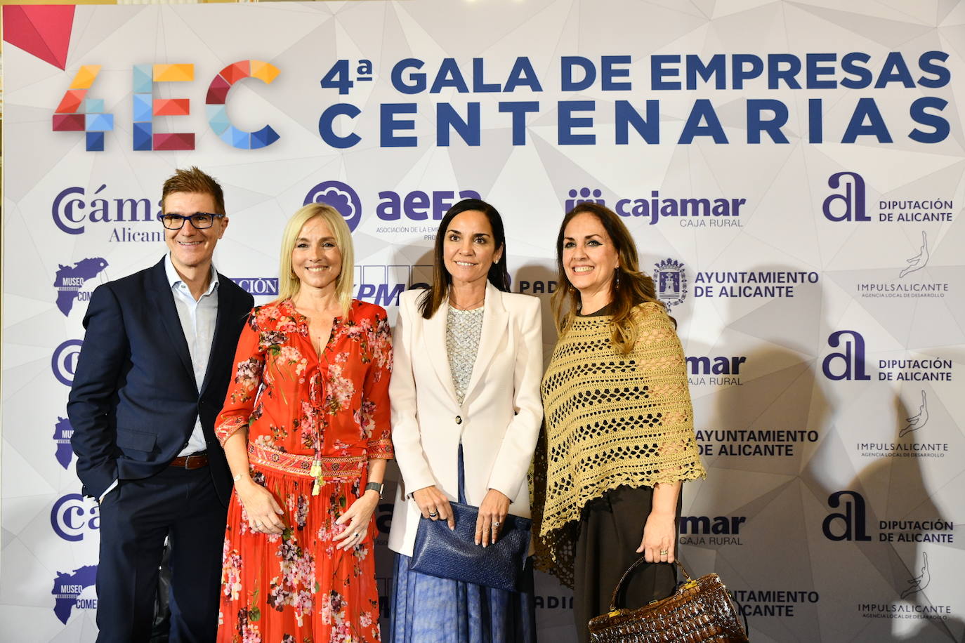 Y llegó la noche de las empresas centenarias alicantinas