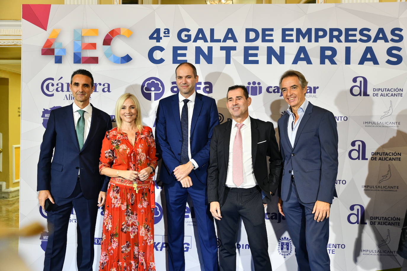 Y llegó la noche de las empresas centenarias alicantinas