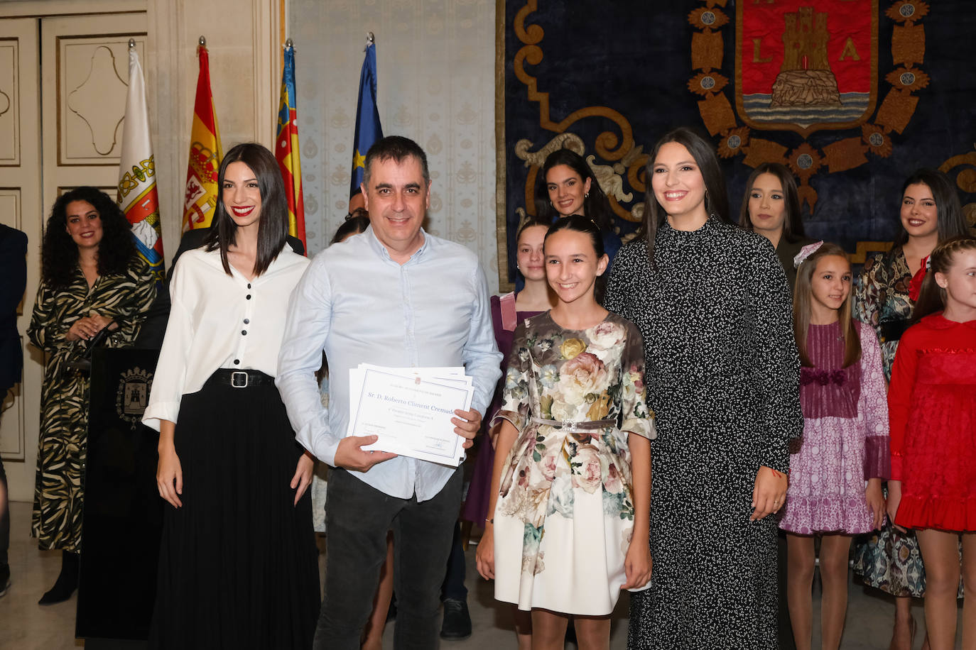 Entrega de premios a los artistas de las Hogueras de Alicante