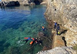 Estudiantes del IES Leonardo Da Vinci aprenden a salvar vidas en Tabarca.