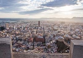 Alicante desde el Castillo de Santa Bárbara.