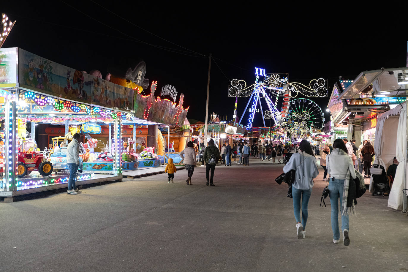 Así es la feria de Navidad que abre sus puertas en Alicante