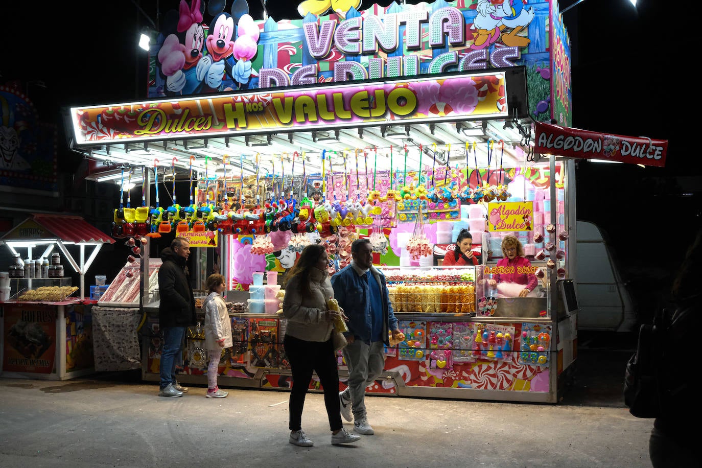 Así es la feria de Navidad que abre sus puertas en Alicante