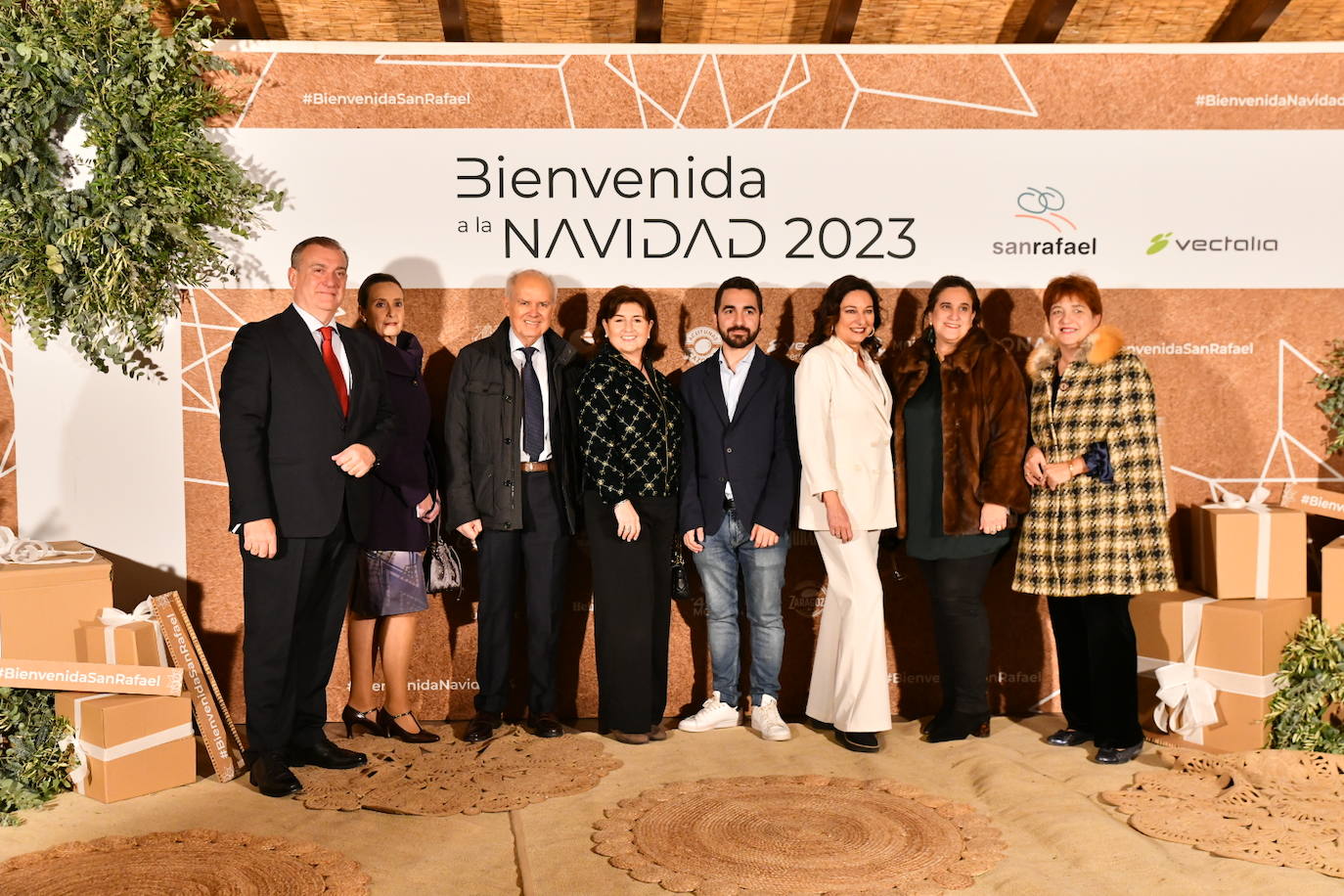 El cóctel solidario de Vectalia, en imágenes