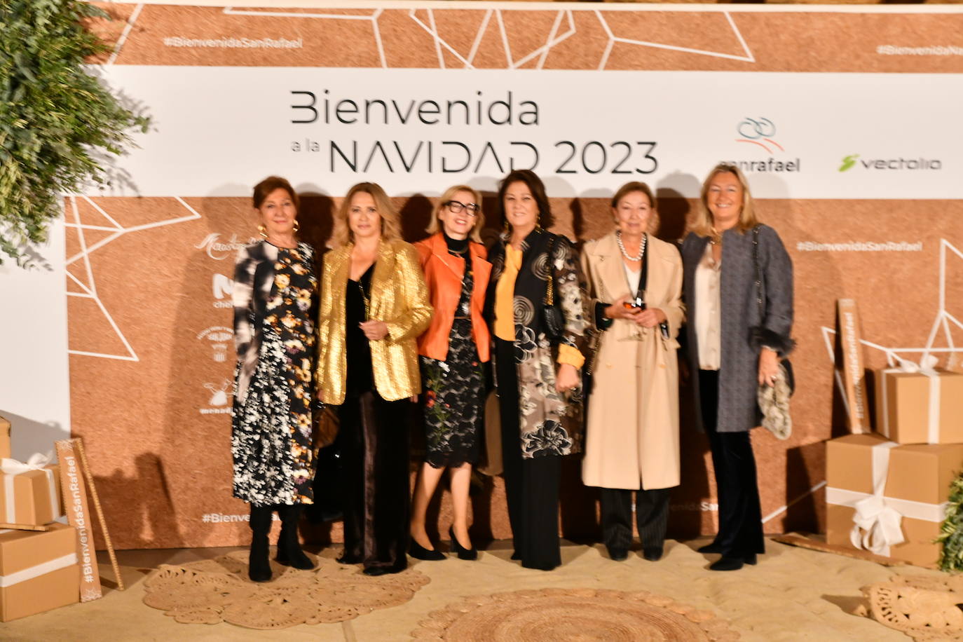 El cóctel solidario de Vectalia, en imágenes