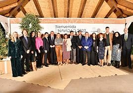 Las imágenes del tradicional cóctel solidario de vectalia.