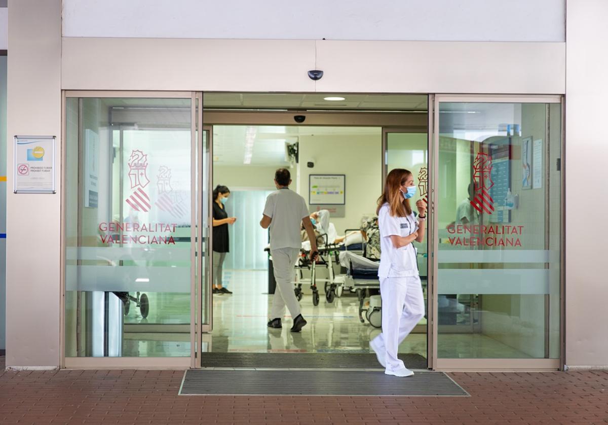Sanidad impulsará el trabajo en red de cirujanos para evitar el desplazamiento de pacientes a otros hospitales