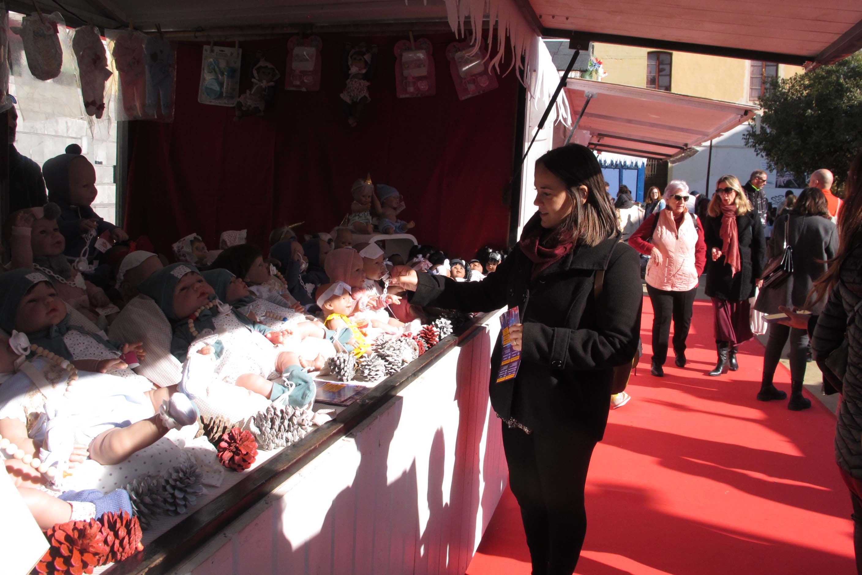 El Mercat de Nadal llena las calles de Dénia