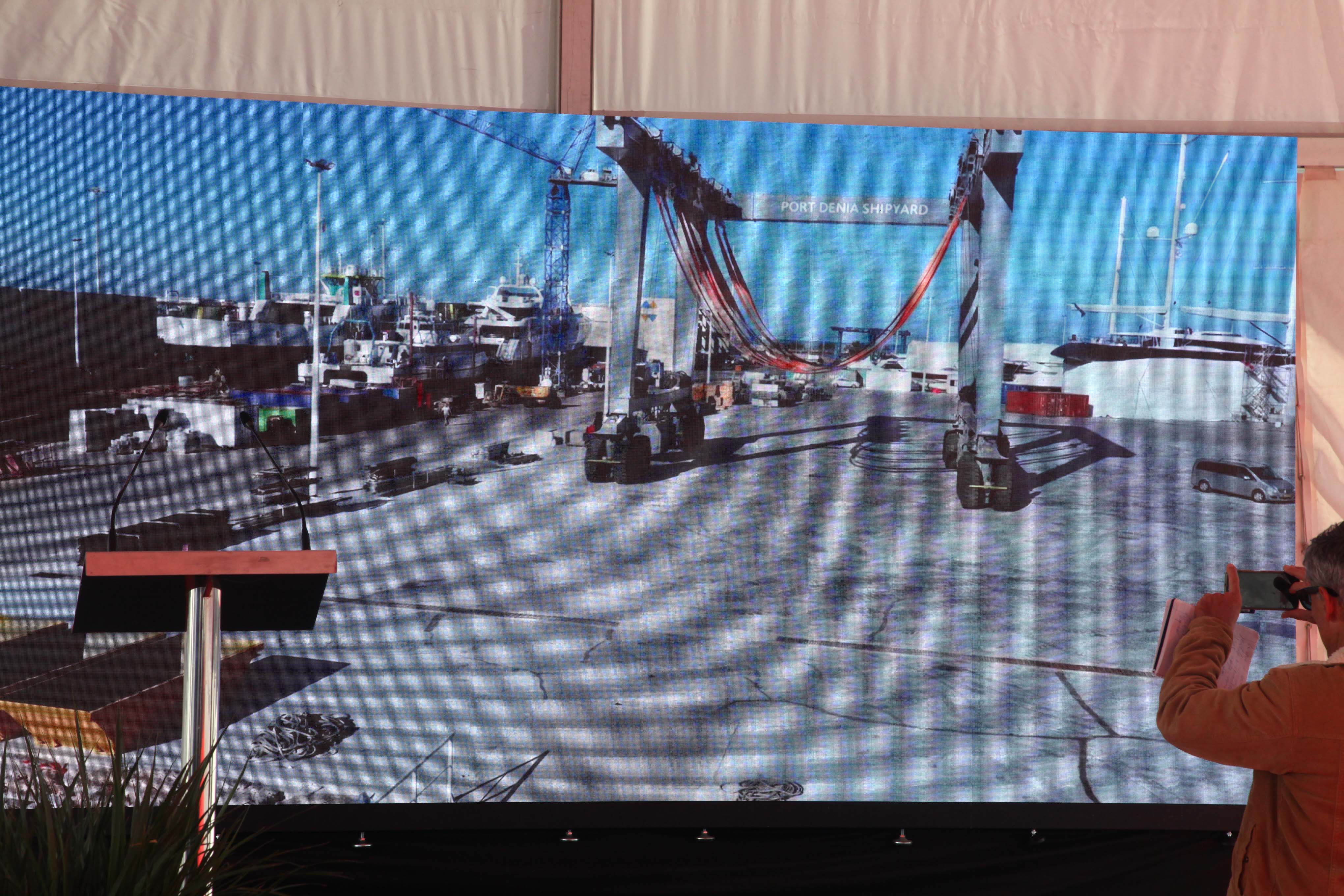 Mazón inaugura la ampliación del varadero de Portdenia Superyacht Shipyard &amp; Marina