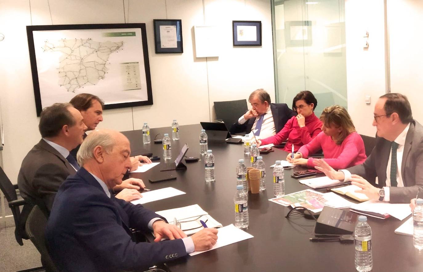 Reunión en Madrid de las tres partes.