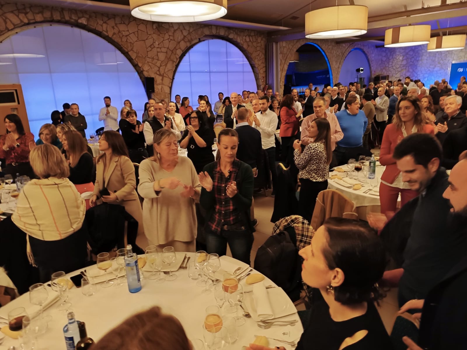 El PP de la provincia de Alicante celebra su cena de Navidad con un millar de afiliados y simpatizantes