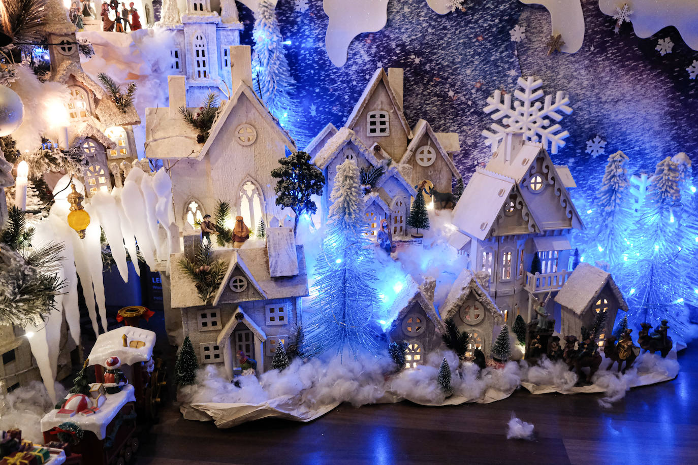 Así es el poblado navideño de Ximo Sánchez