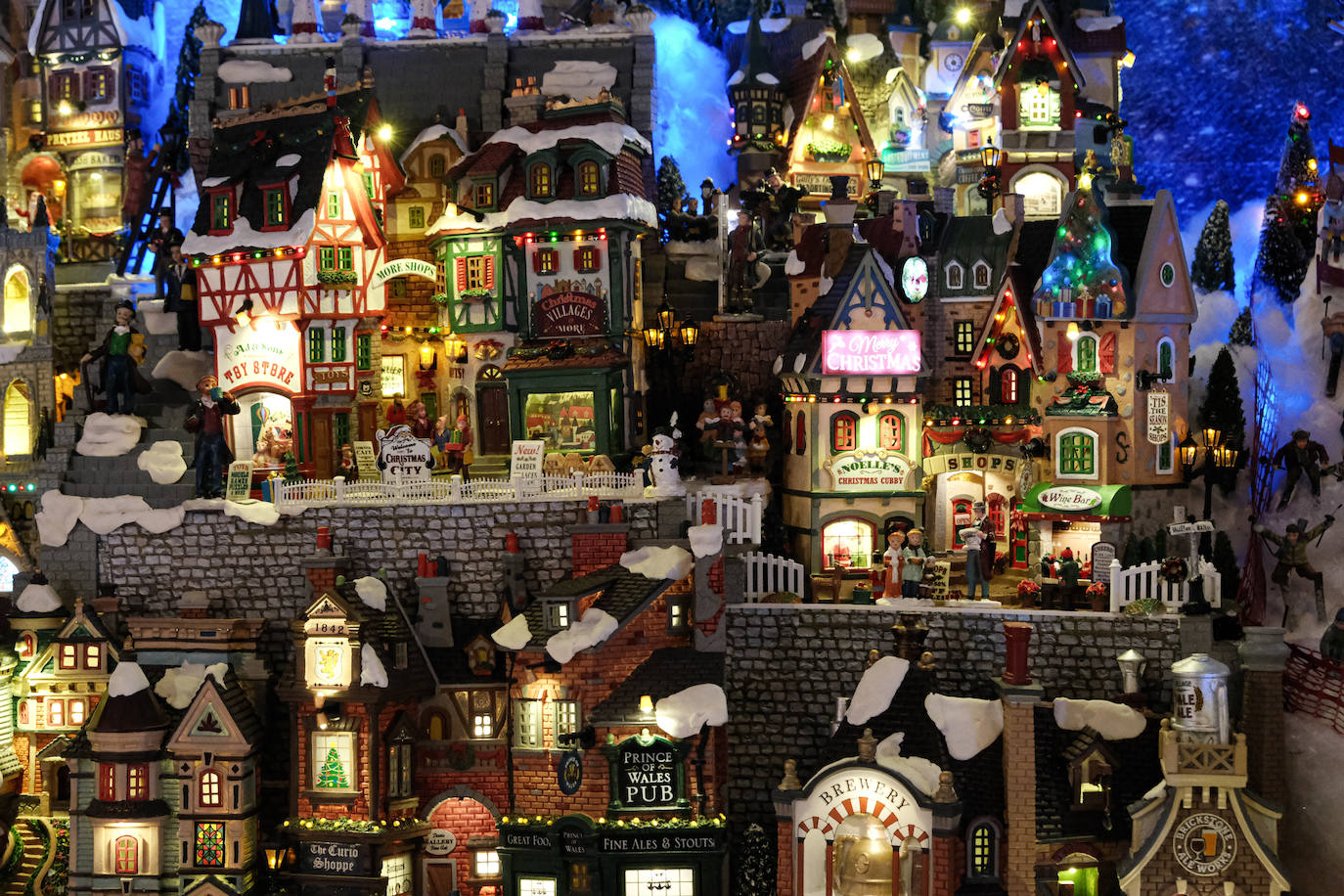 Así es el poblado navideño de Ximo Sánchez