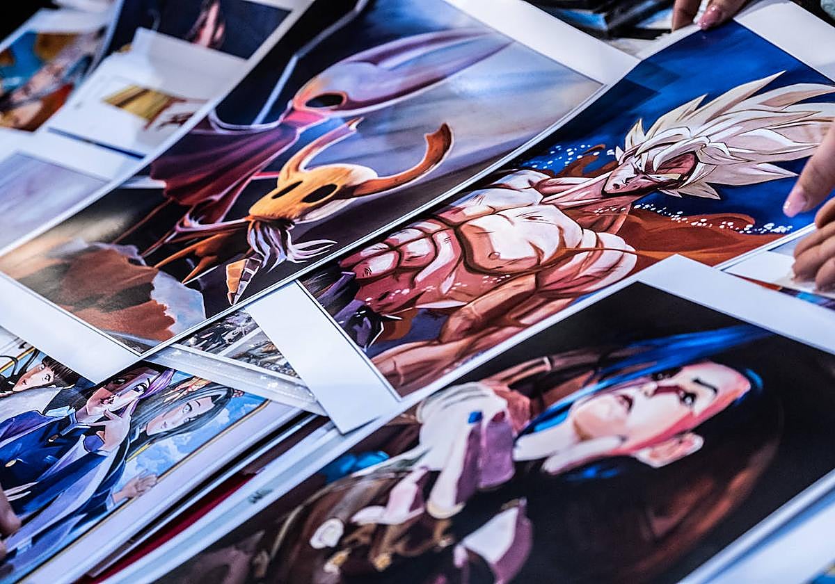 Cromos con personajes del anime japonés.