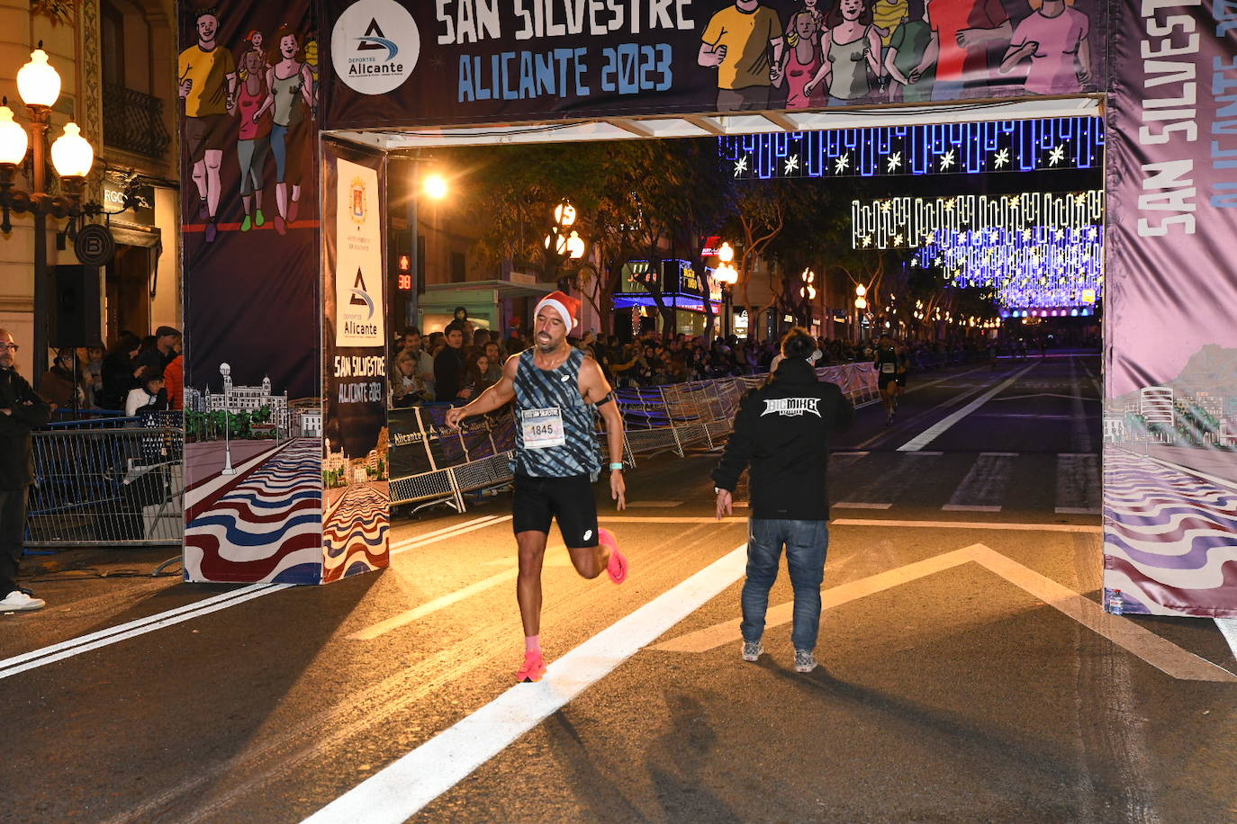 San Silvestre de Alicante: más popular y divertida que nunca