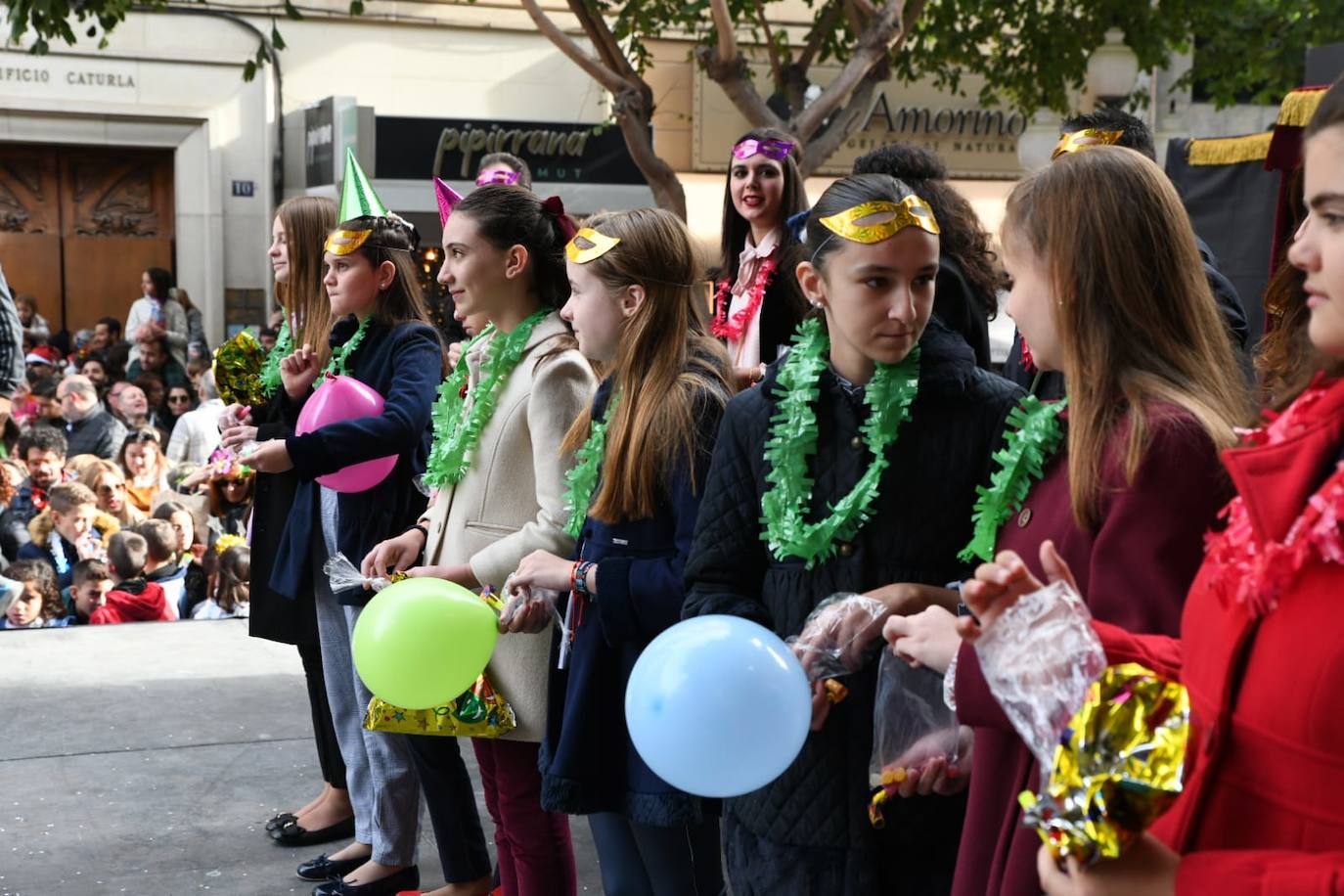 La cuenta atrás hacia 2024 llena la Rambla de Alicante