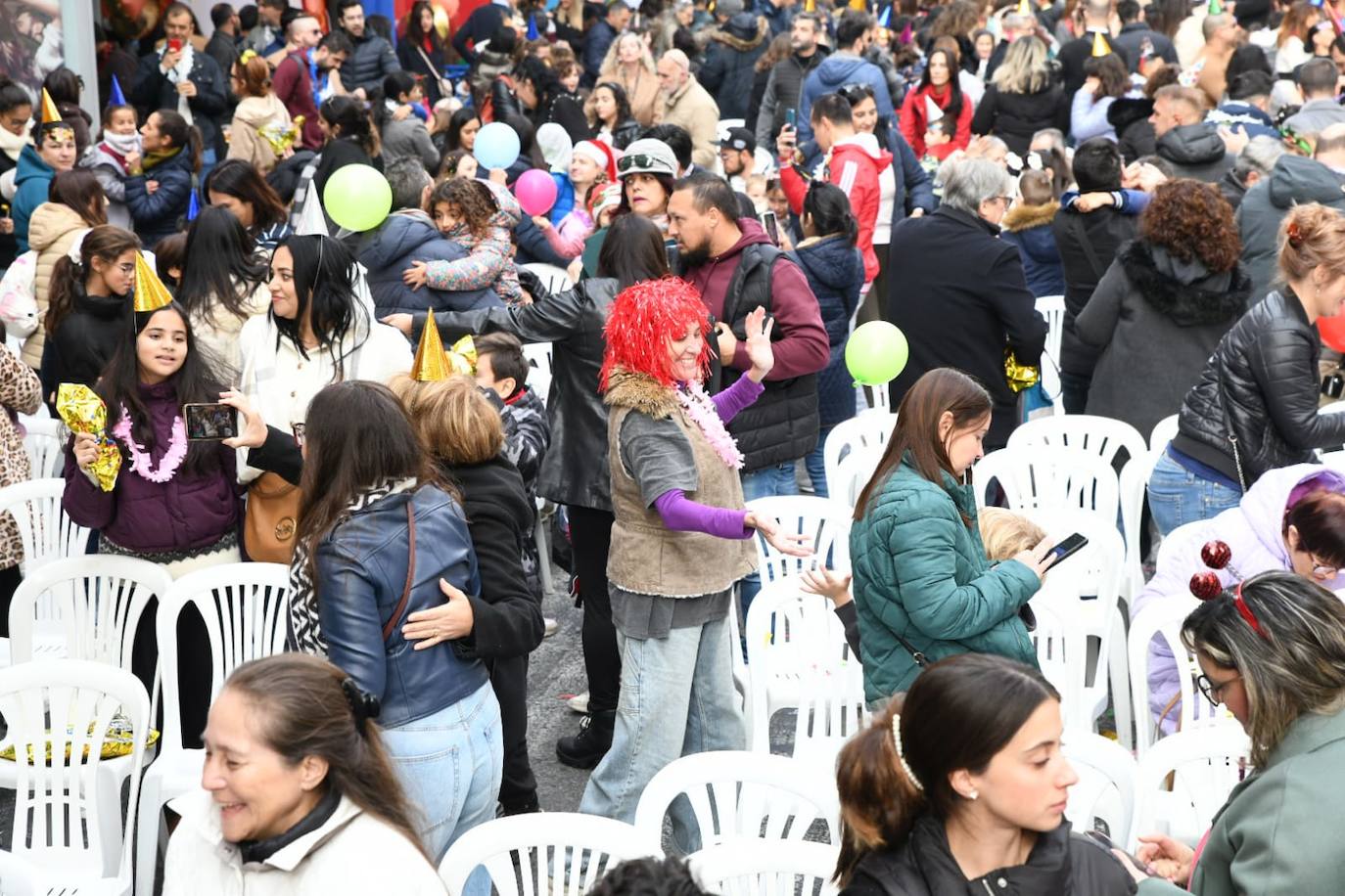 La cuenta atrás hacia 2024 llena la Rambla de Alicante