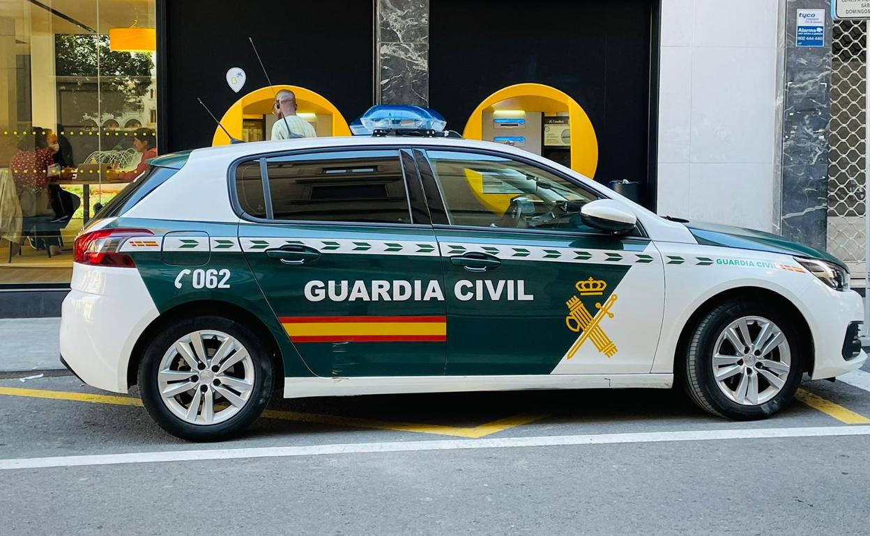 Imagen de archivo de un cochde la Guardia Civil