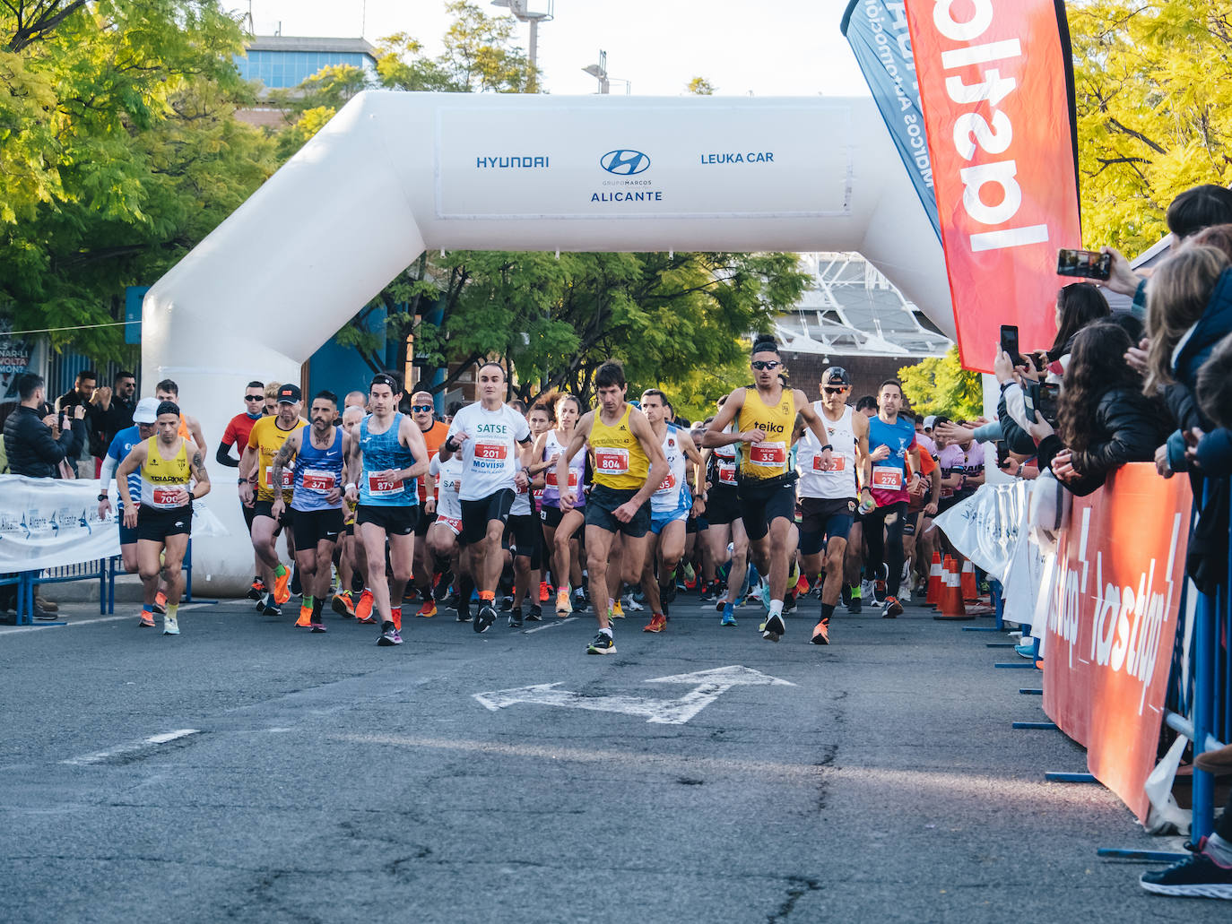 Fotos: Búscate en la Carrera de los Castillos de Alicante