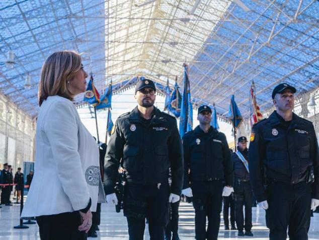 Fotos: 199 Aniversario de la Policía Nacional de Alicante