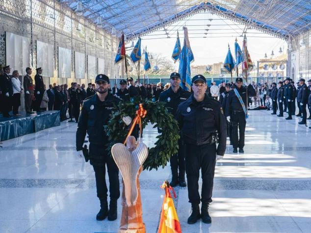 Fotos: 199 Aniversario de la Policía Nacional de Alicante