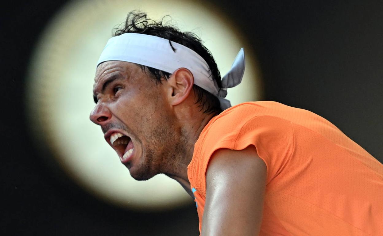 El tenista español Rafa Nadal durante un partido en el Abierto de Australia 2023.