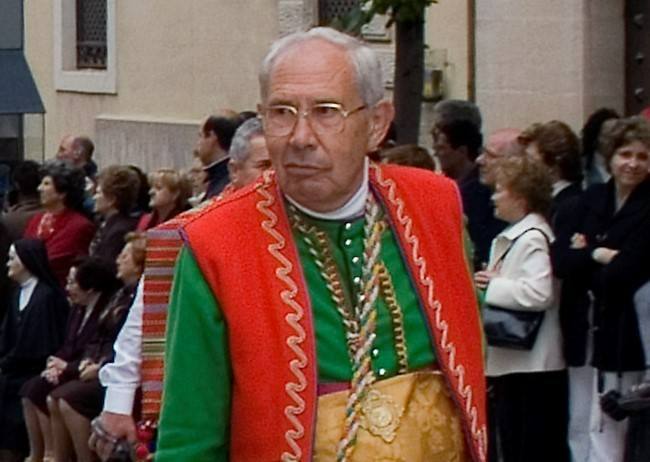 Enrique Luis Sanus Abad. 