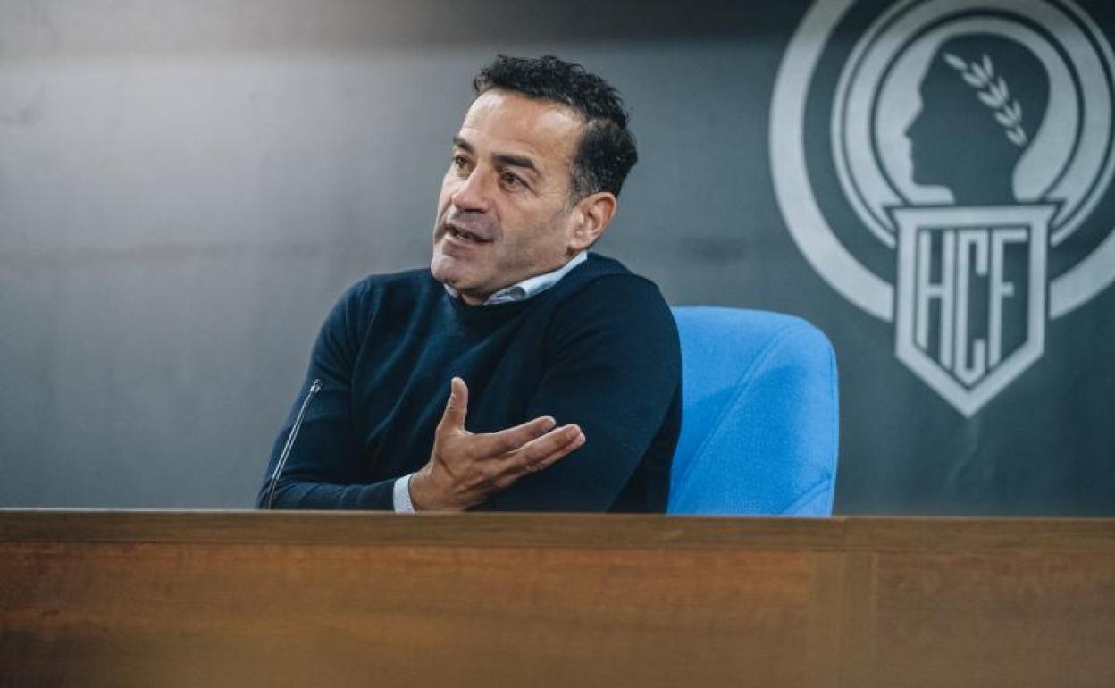 El secretario técnico del Hércules, Paco Peña 