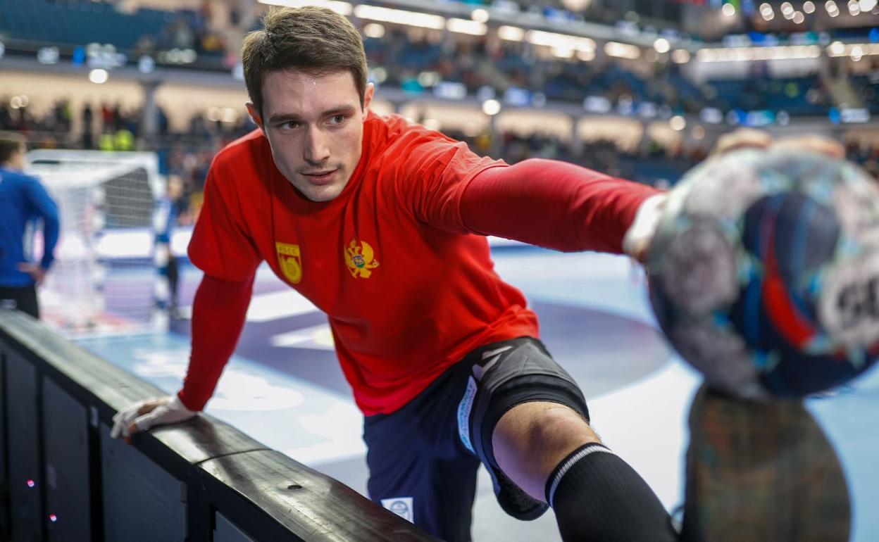 El montenegrino Vujovic 