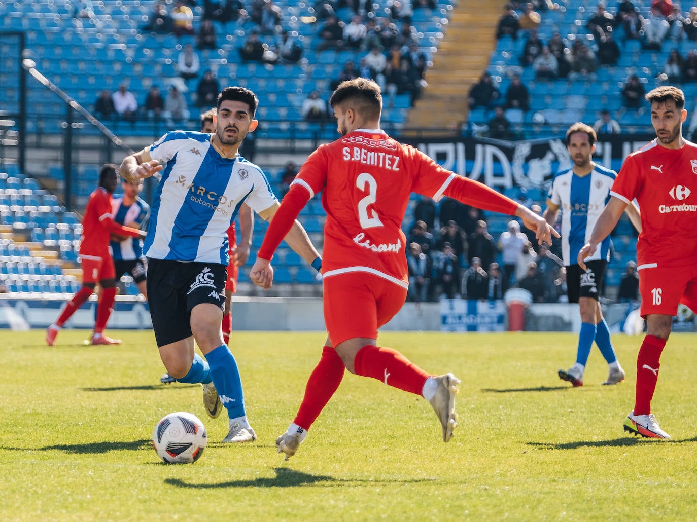 Fotos: El partido del Hércules contra el Prat en imágenes