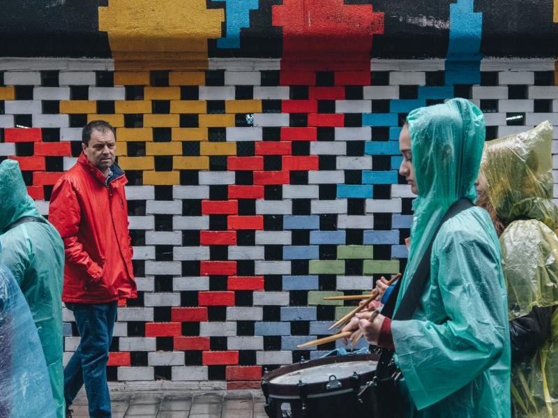 Fotos: La lluvia en Alicante no impide que la Santa Cena realice su labor solidaria
