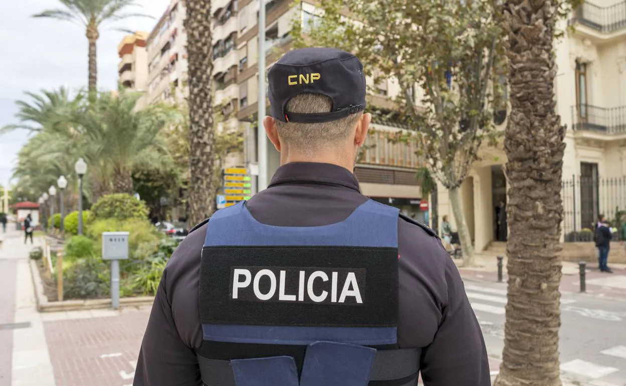 Agente de la Policía Nacional 