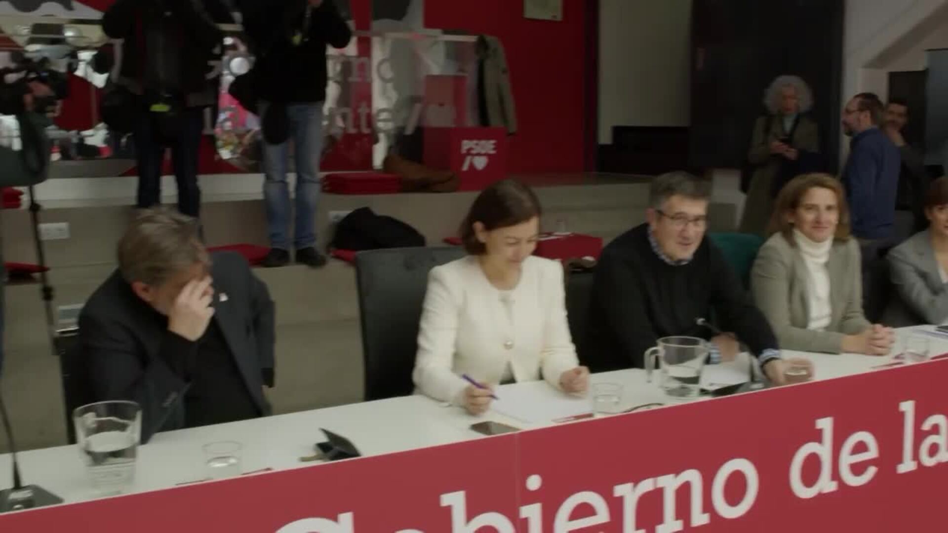 El PSOE expulsa a Nicolás Redondo por "reiterado menosprecio" a las siglas del partido