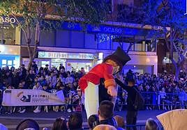 Momento en el que se ha desinflado la figura.