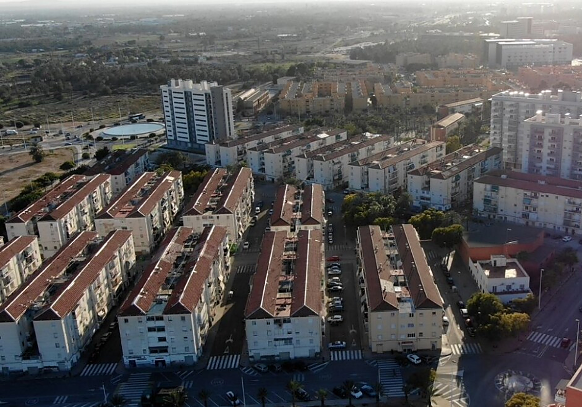 Imagen de los bloques del barrio de San Anton que se derribarán en verano.