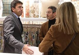 El presidente de la Generalitat, Carlos Mazón, en la Feria Textil de Frankfurt.
