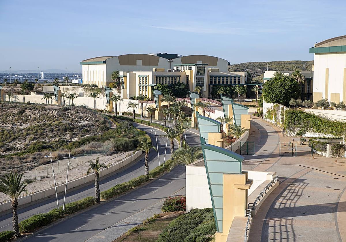 Panorámica de las instalaciones de la Ciudad de la Luz.