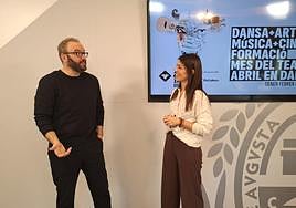 Instante de la presentación de la programación.