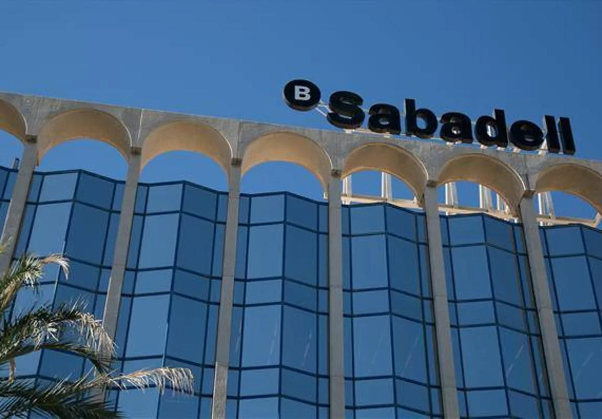 El Sabadell se anota un beneficio récord al ganar 1.332 millones de euros en 2023