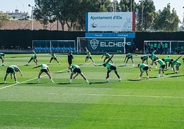Entrenamiento del Elche a las órdenes de Beccacece.
