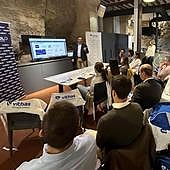 Vithas forma en Alicante a más de 1.700 personas en el cuidado de su salud