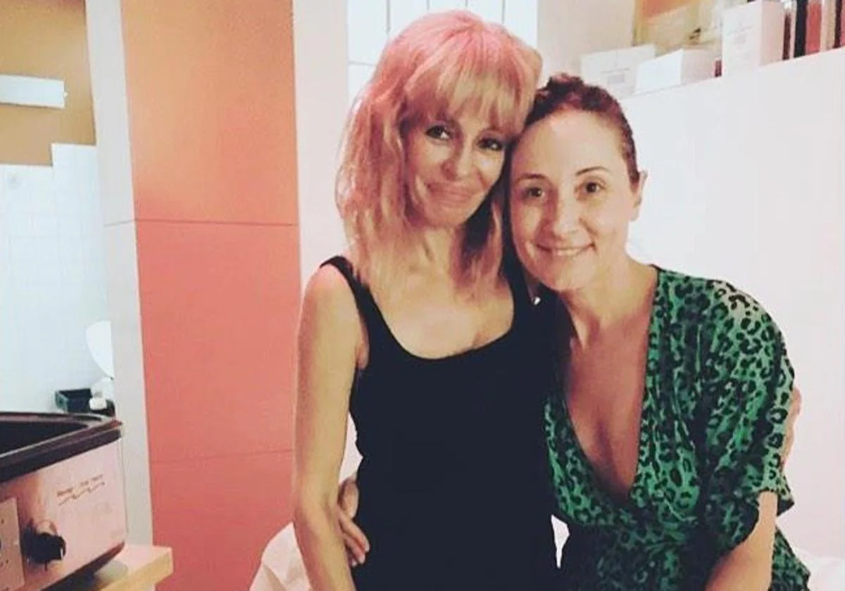 La amistad entre Nathalie Poza y Nebulossa: de ir a su peluquería a apoyar el debut en Alicante