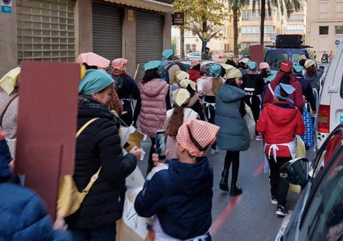 Pasacalles de Carnaval en Alicante.