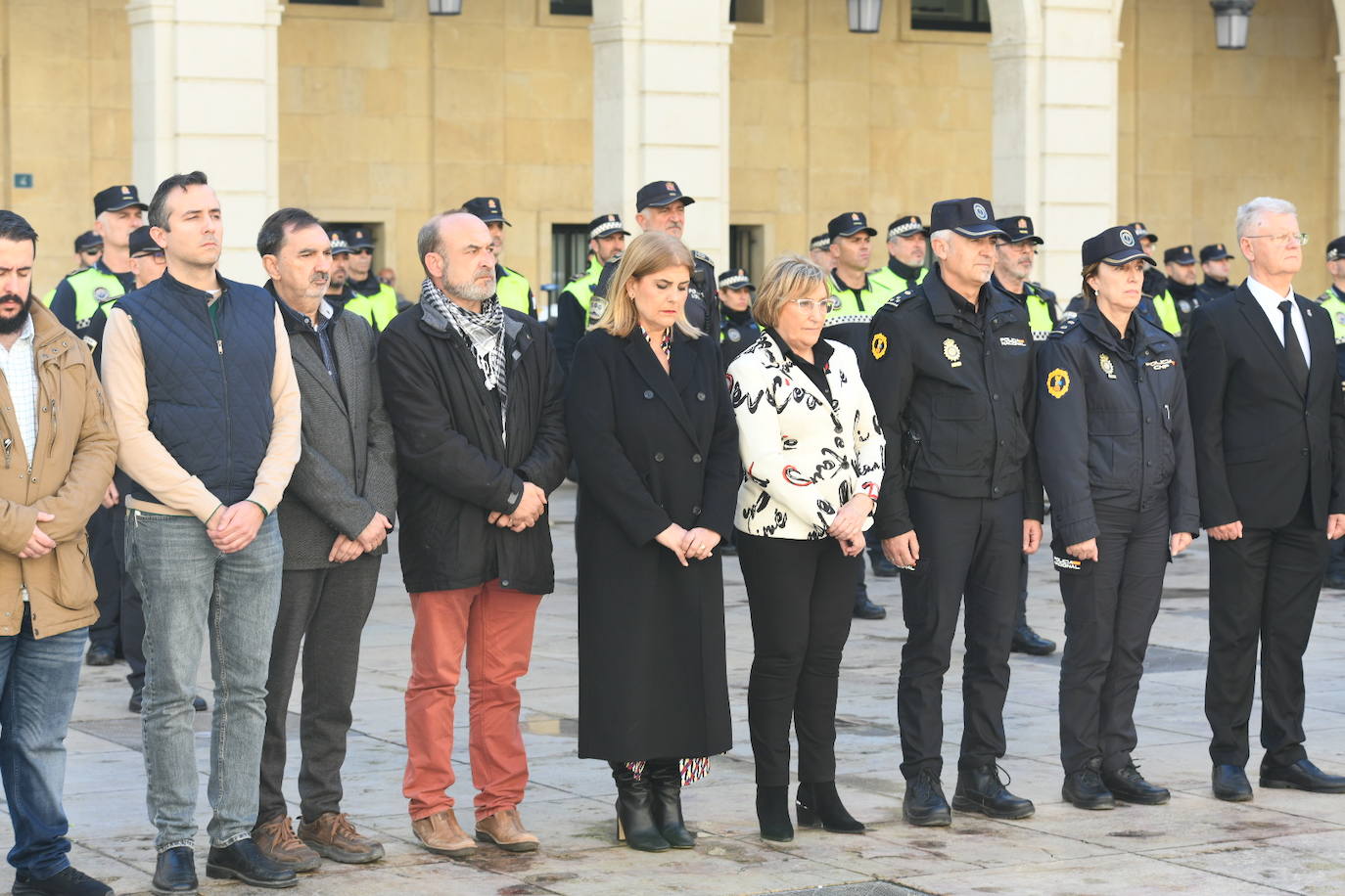 La provincia de Alicante se suma a la condena por el asesinato de dos guardias civiles en acto de servicio en Barbate