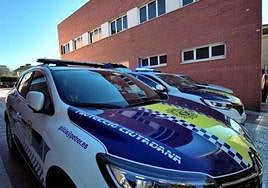 Vehículo de la policía local de Petrer.