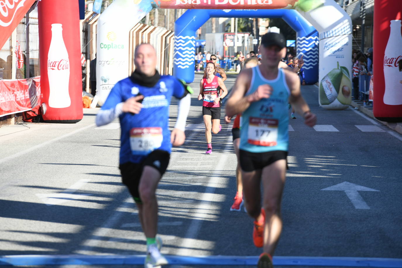 Las mejores imágenes de la Media Maratón de Alicante